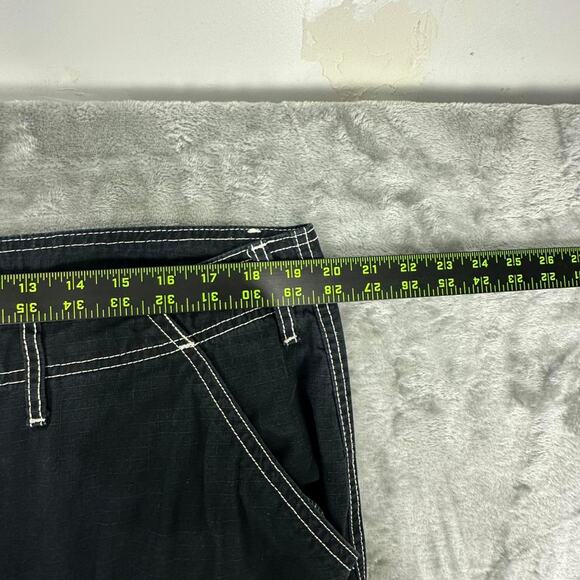 True Religion Black W/White Stitch Detailing Baggy Cargo Pants Size 36 - Picture 6 of 8